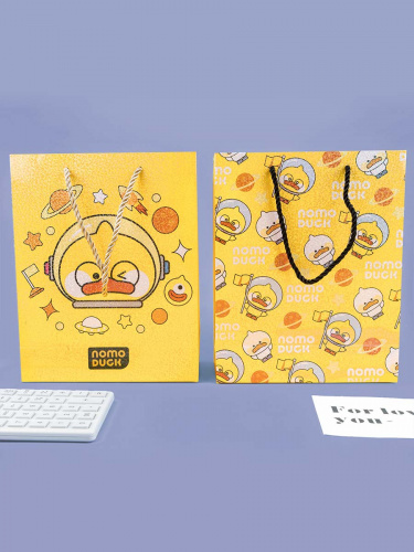 Подарочный пакет бумажный Nomo Duck Spaceman, Emoji 20х25х8см в ассортименте
