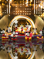 Фигурка DISNEY MICKEY Shining Moments ДИСНЕЙ Микки Маус Яркие моменты 1 шт. в сюрприз боксе