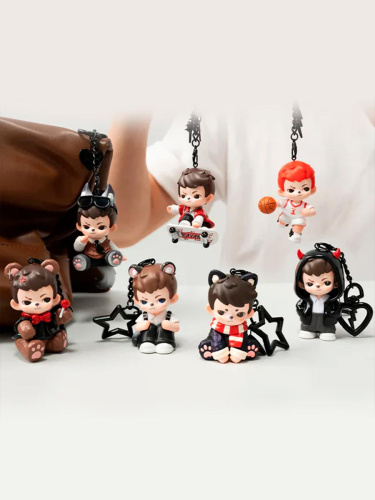 Фигурка Райан: Любовь Rayan с подвесом в сюрприз-боксе 8см, 1шт.