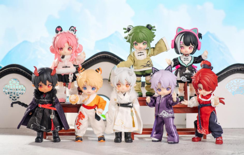 Фигурка шарнирная кукла БЖД Наги NAGI Сезон ознакомительных поездок в сюрприз-боксе 15см, 1шт.