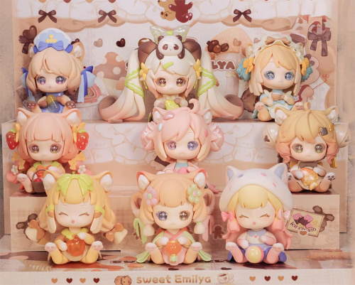 Фигурка Кошка Мони: Волшебное приключение CAT MONI в сюрприз-боксе 6,5см, 1шт.