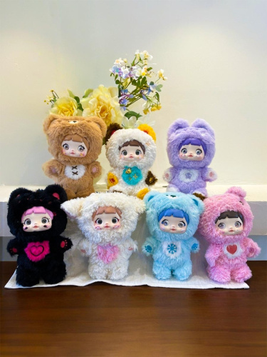 Фигурка Nommi Бесконечная красота в сюрприз-боксе 20см, 1шт.