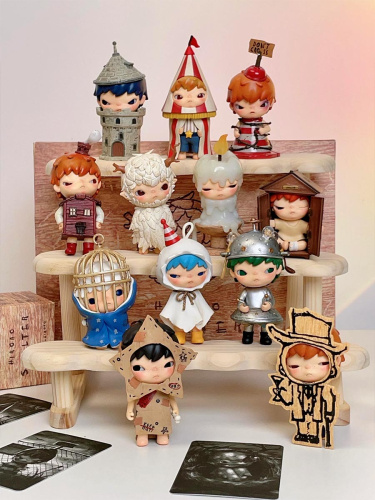Фигурка Hirono Sanctuary Series в сюрприз-боксе см, 1 шт.