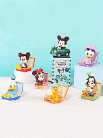 Фигурка Mickey Mouse Микки Маус Путешествие друзей в сюрприз боксе, 1шт.