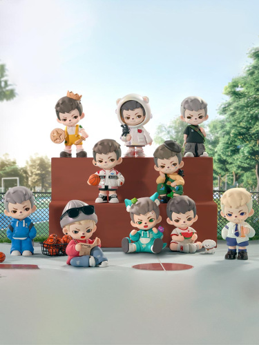 Фигурка Райан: Дни юности Rayan в сюрприз-боксе 9-12см, 1шт.