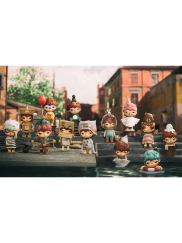Фигурка Hirono's little bit of mischief series в сюрприз-боксе см, 1 шт.