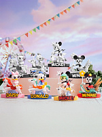 Фигурка DISNEY MICKEY & FRIENDS Carousels ДИСНЕЙ Микки Маус и Друзья на каруселях 1 шт. в сюрприз боксе