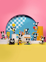 Фигурка DISNEY MICKEY Color Hunting ДИСНЕЙ Микки Маус Охота за цветом 1 шт. в сюрприз боксе
