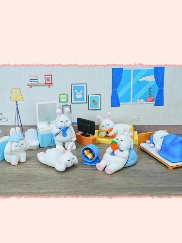 Фигурка Понедельник, Брюс: Просто хочу остаться дома и никуда не выходить Monday Bruce в сюрприз-боксе 8см, 1шт.